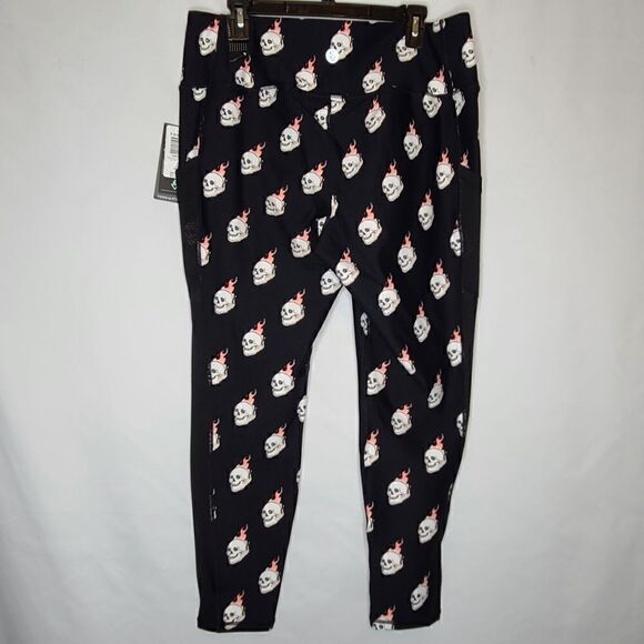 2X 18W 20W Torrid Wicking Active Legging  Black Flames Skull Punk Mesh Panel - Picture 8 of 11